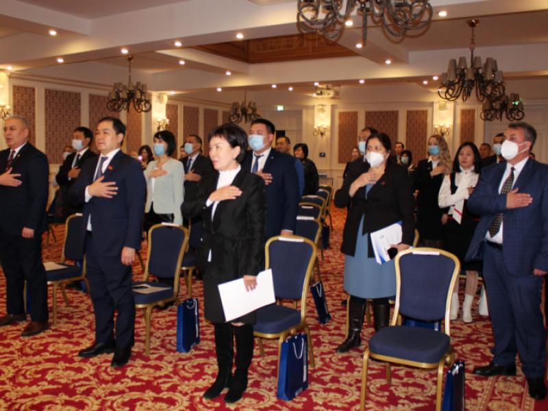 Бишкекте Адам укуктарын коргоо күнүнө карата салтанаттуу иш чара болуп өттү