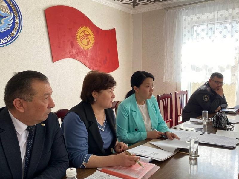 Омбудсмен Атыр Абдрахматова проводит личный приём жителей Баткенской области 
