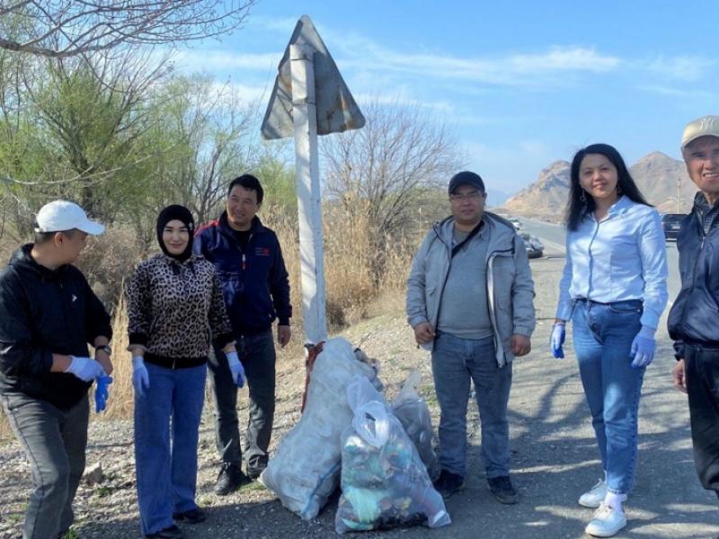 Акыйкатчы Атыр Абдрахматова Баткенде ишембиликке катышты