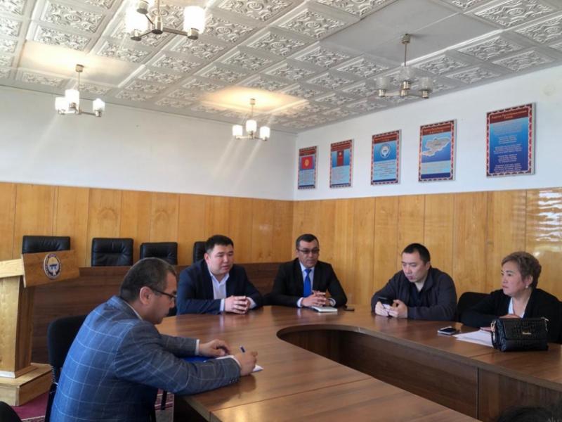В Балыкчы провели встречу с этническими кыргызами