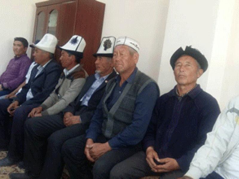 Из-за возможного обвала 450 семей вынуждены переезжать. Однако им некуда