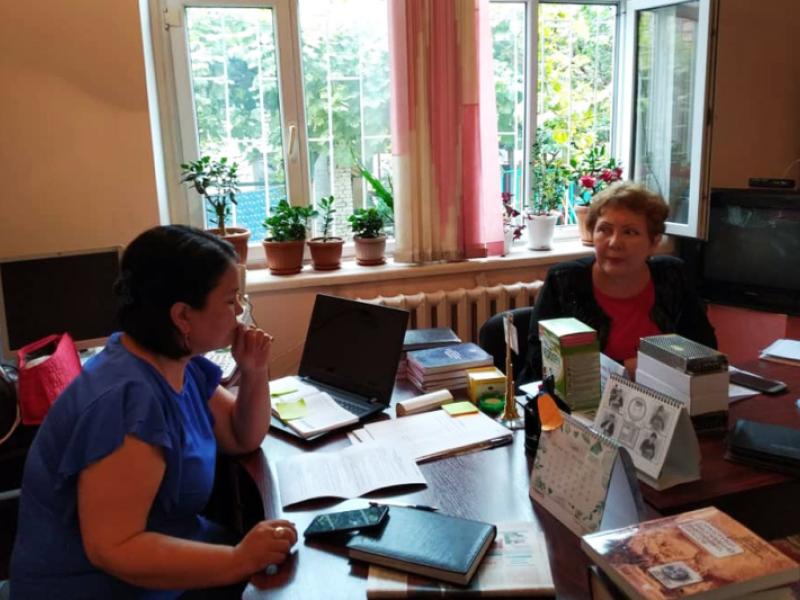 КР Акыйкатчынын орун басары өлкөнүн түштүгүндөгү балдар интернаттарда жана жабык мекемелерде балдардын укуктарынын сакталышын текшерди