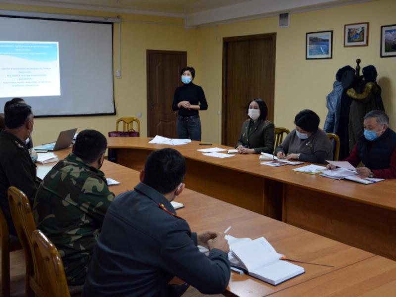 КР Акыйкатчы аппаратынын кызматкерлери  Бишкек ШИИББ УКЖга  жүргүзүлгөн мониторингдин жыйынтыгын чыгарышты