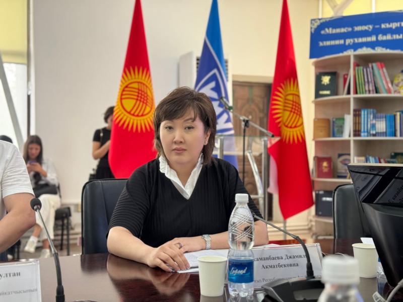 Акыйкатчы: Жаштар укуктук мамлекет курууга кызыкдар