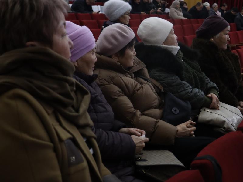 Акыйкатчы Джамиля Джаманбаева встретилась с жителями Чуйской области в городе Токмок
