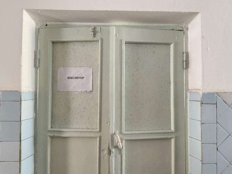 Акыйкатчы Институту Республикалык психиатриялык ооруканада бейтаптардын укуктарынын бузулушун жана системалуу көйгөйлөрдү аныктады