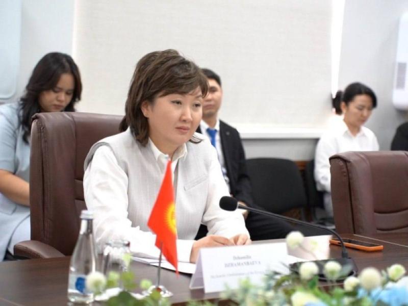 Өзбекстандын Адам укуктары боюнча ыйгарым укуктуу өкүлү Акыйкатчы Институтуна келди