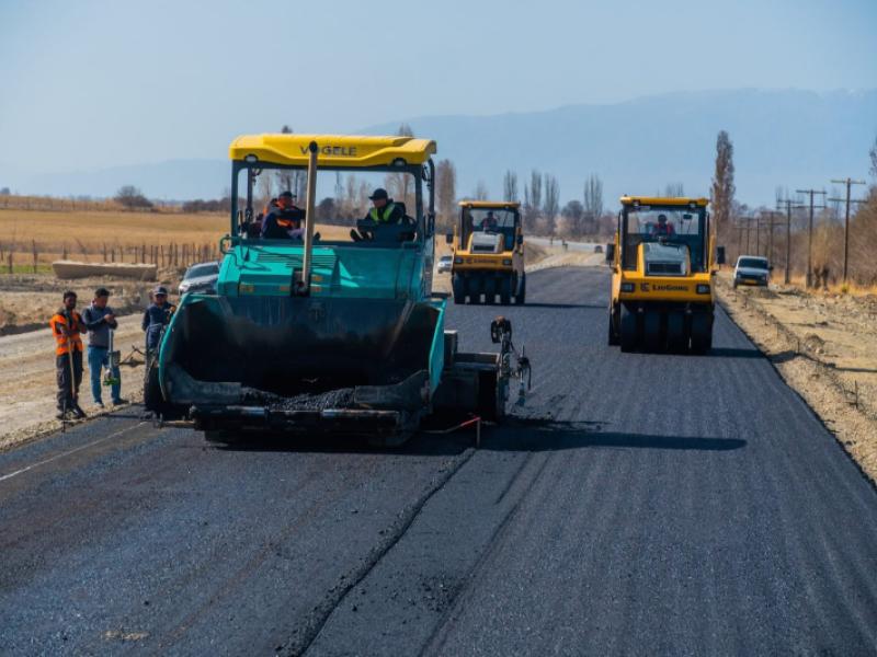 Институт Акыйкатчы КР помог работникам дорожно-эксплуатационного предприятия защитить свои трудовые права