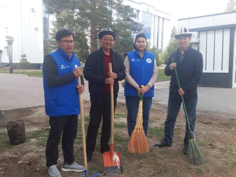 Акыйкатчы Институтунун кызматкерлери 