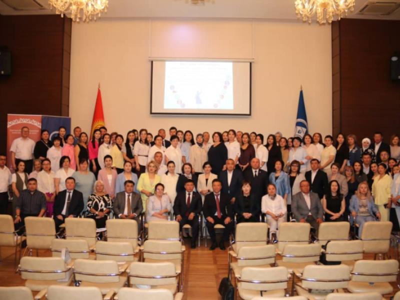 Жамиля Жаманбаева Конституция күнүнө арналган форумга катышты