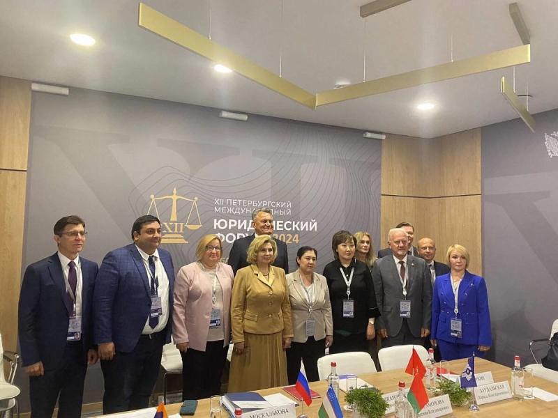 Джамиля Джаманбаева: Требуется улучшение миграционных законов в СНГ