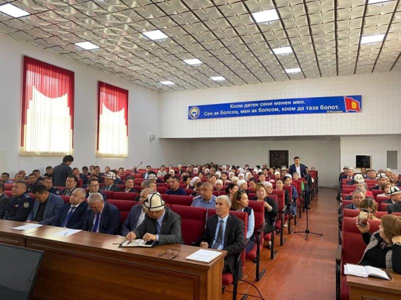 Akiykatchy  Dzhamilia Dzhamanbaeva held a meeting with residents of Batken region
