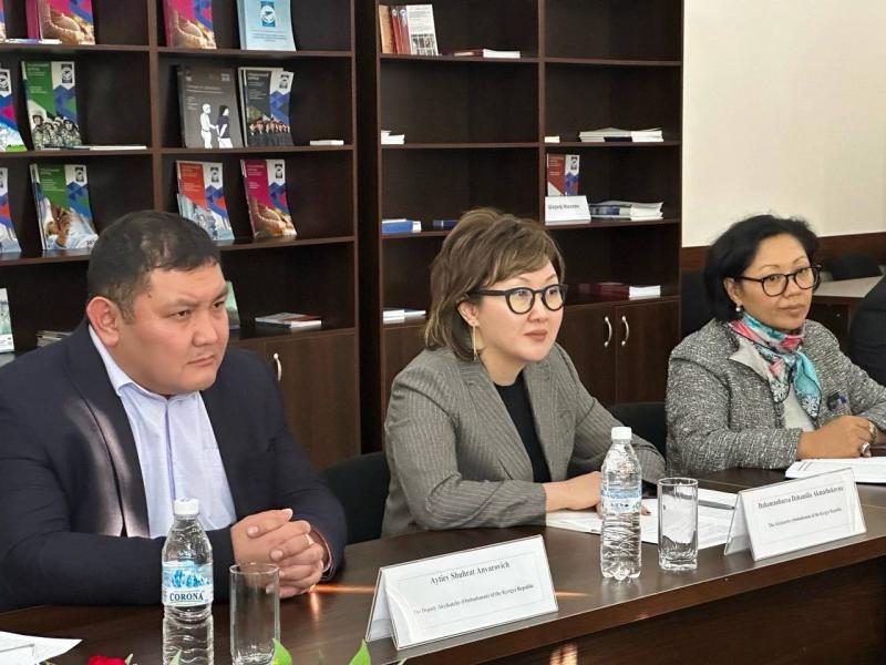  Джамиля Джаманбаева и посол Великобритании в КР провели переговоры