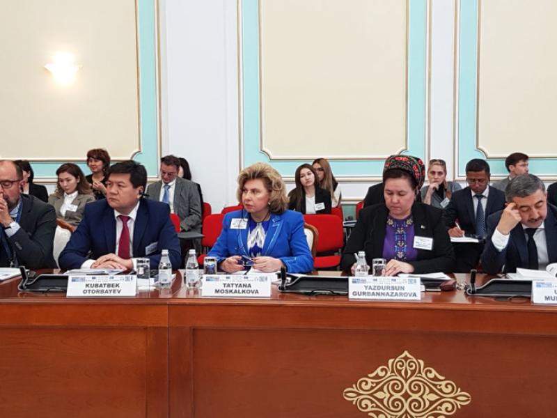 Кубат Оторбаев принимает участие в  международном Форуме национального превентивного механизма, проходящем в Астане 