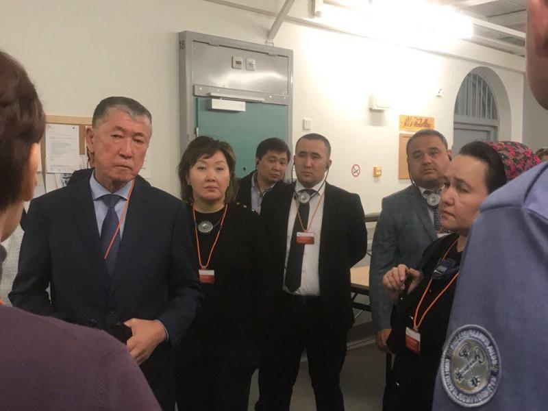 Жамиля Жаманбаева Хельсинкидеги абакты көрүп чыкты