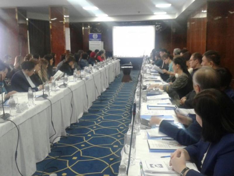 В Бишкеке проходит презентация Специального доклада Акыйкатчы по соблюдению трудовых прав женщин и детей