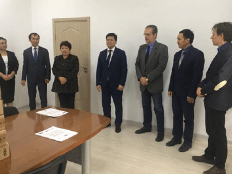 Европейский Союз в рамках проекта «Содействие укреплению верховенства права в Кыргызской Республике» предоставил Аппарату Акыйкатчы (Омбудсмена) Кыргызской Республики офисное оборудование