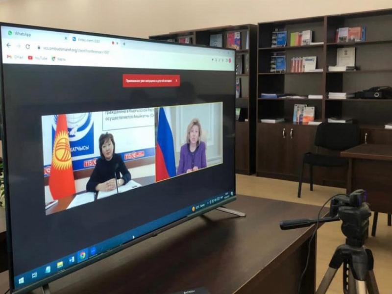 Депортациянын ордуна айып пул. Россияда кыргызстандык мигранттардын абалын жеңилдетишет