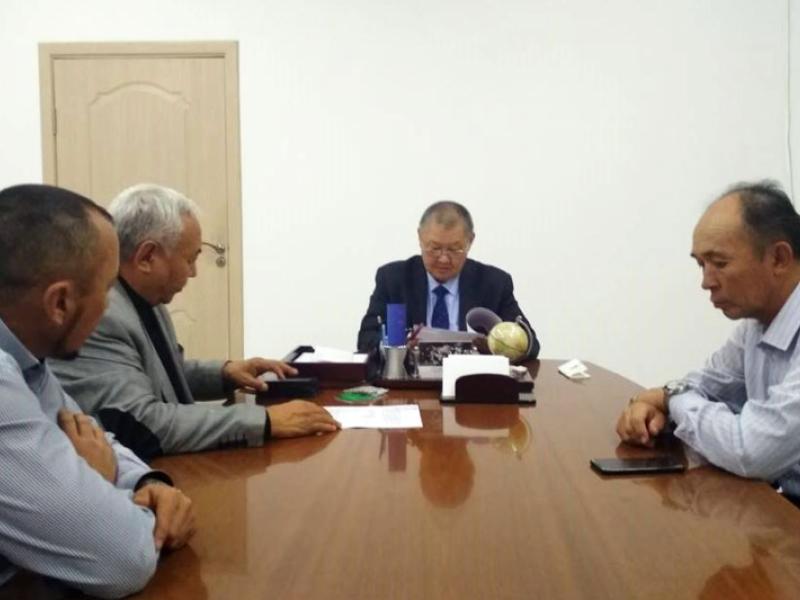 Акыйкатчы чек-ара аскер ардагерлерин кабыл алды