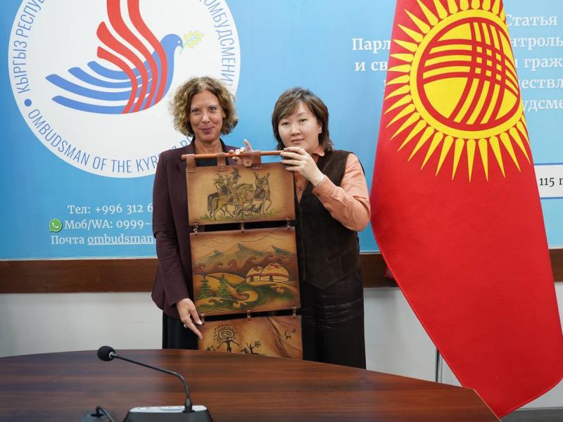 Антье Граве: Акыркы жылдары Акыйкатчы Институтунун өсүшүнө күбө болуп жатабыз