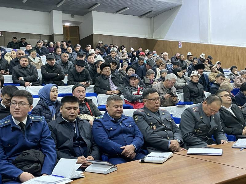 Джамиля Джаманбаева Талас областынын калкы менен жолугушту  
