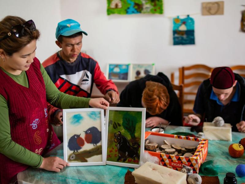 Институт Акыйкатчы окажет поддержку социальной деревне “Манас”