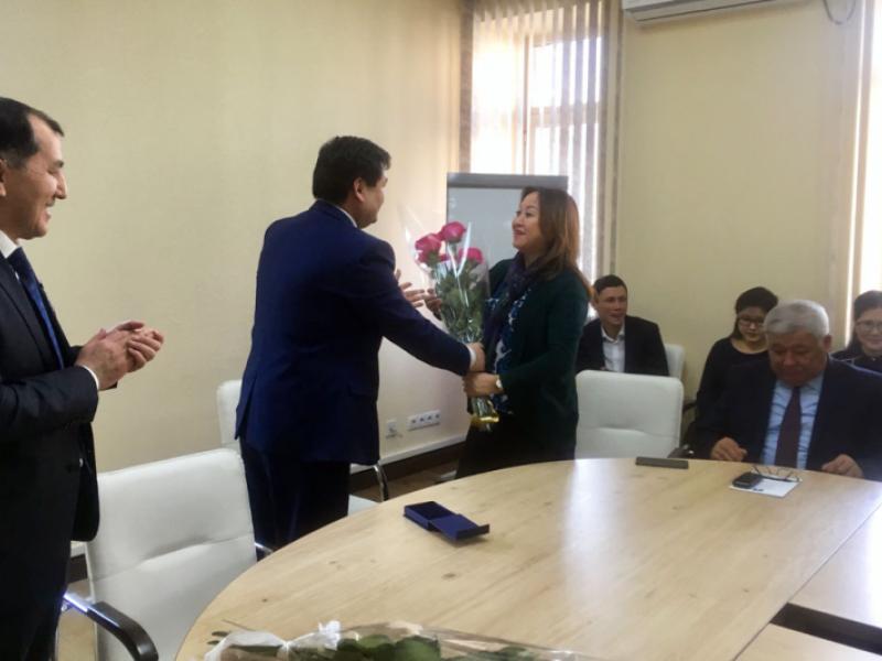 Омбудсмен Кубат Оторбаев поздравил судей с Днем работника судебной системы