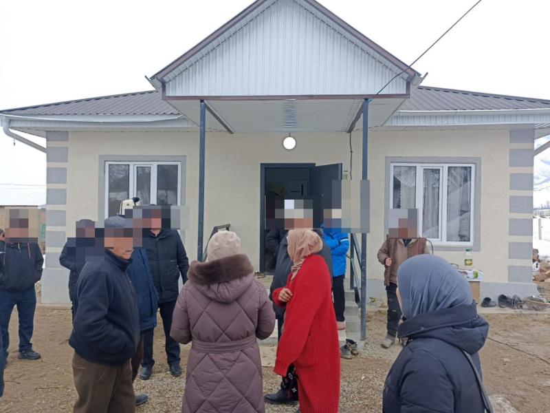 Акыйкатчы Ак-Суу районунда каза болгон аялдын  балдарынын укуктарын коргоо боюнча комплекстүү чараларды көрүүгө чакырат