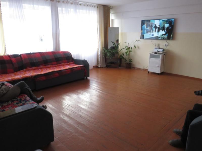 Акыйкатчы социалдык интернатта жашаган карылардын жана майыптыгы бар жарандардын укуктарын камсыздоого чакырат 