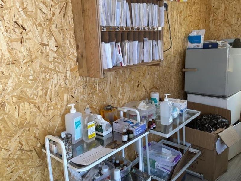 Акыйкатчы Институтунун кызматкерлери Караколдогу тергөө абагына жана Балыкчы, Чолпон-Ата шаарларындагы убактылуу кармоо жайларына барышты